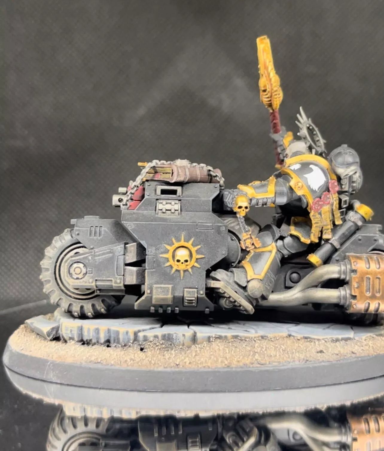 Warhammer 40,000 Space Marine Biker Chaplin Painted (1) Miniature